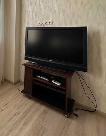 Продам телевизор SONY KDL-40U2530 тумба под TV DVD плеер