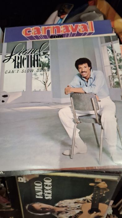 Kenny Rogers Barbra Streisand Lionel Richie all odds