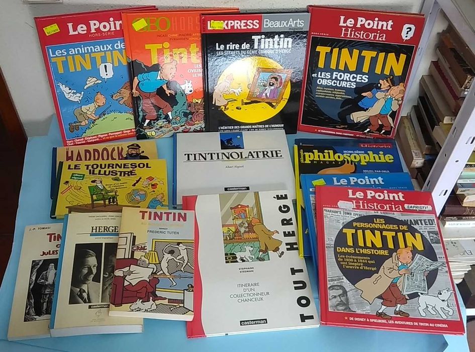 TINTIN - Grande lote de livros sobre a obra de HERGÉ