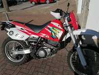 YAMAHA TT600E Belgarda em Excelente Estado, Impecável!!