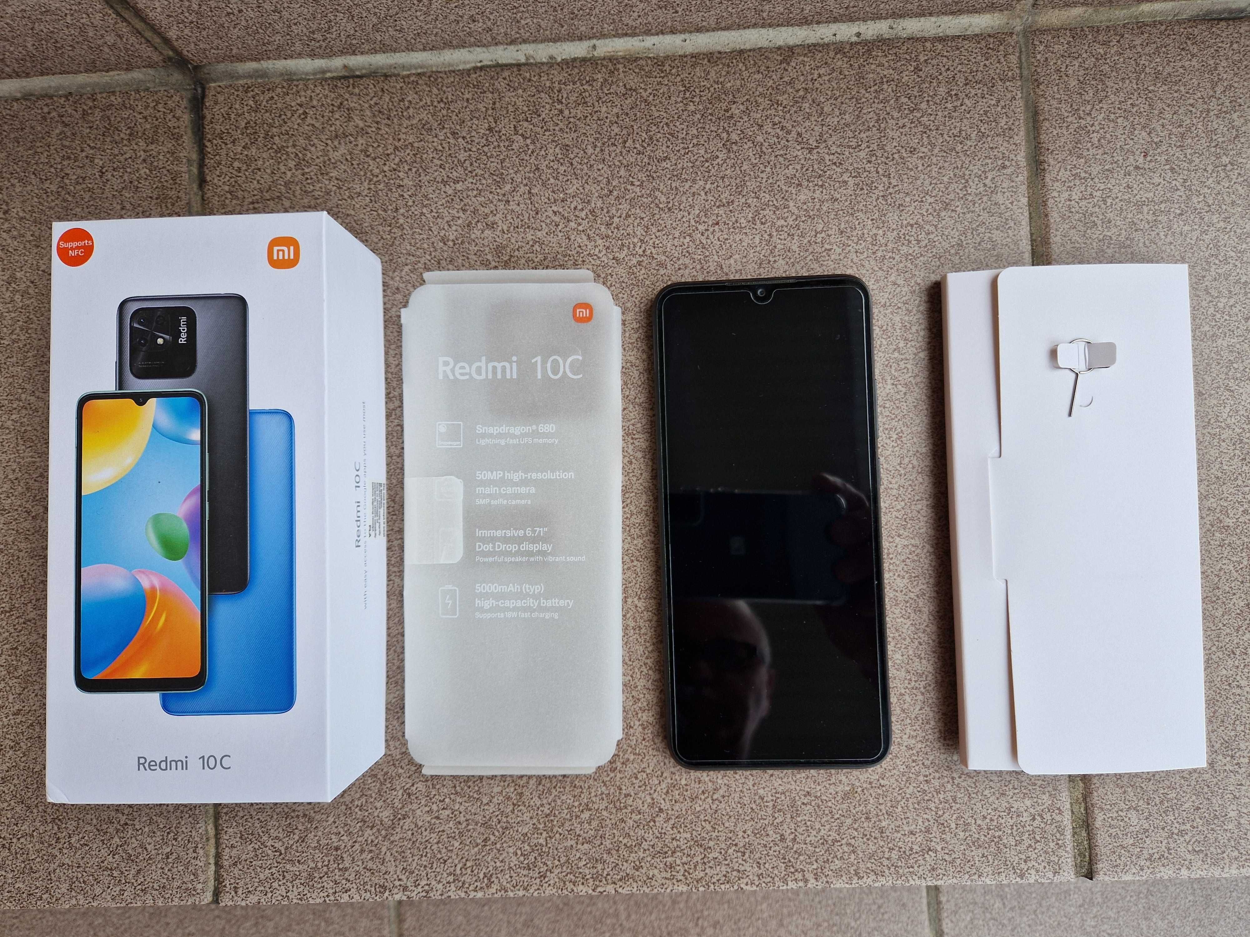 Redmi 10C , 4/128 GB , jak nowy.