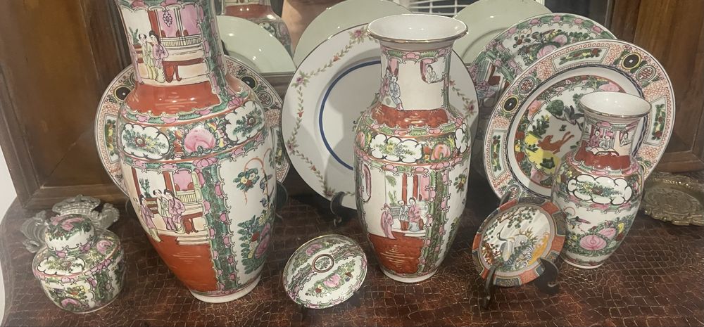 Loiça Chinesa , com 60 anos , originario da China
