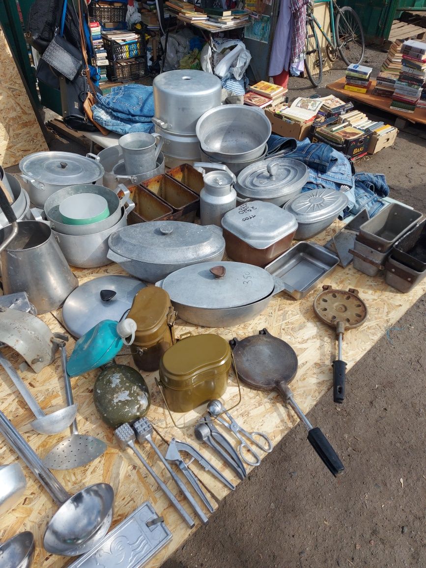 Кастрюли, сковородки, пательня, казан, пельменница, орешница