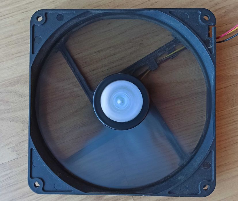 Vendo Fan Cooler Master 14cm