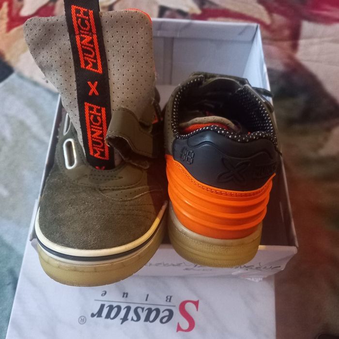 Buty sportowe  Munich 38