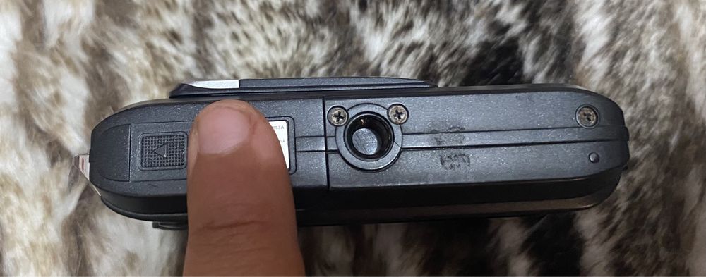 Vendo máquina fotográfica da BENQ