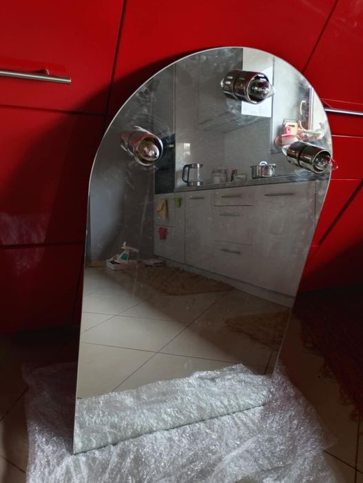 Lustro łazienkowe do zawieszenia