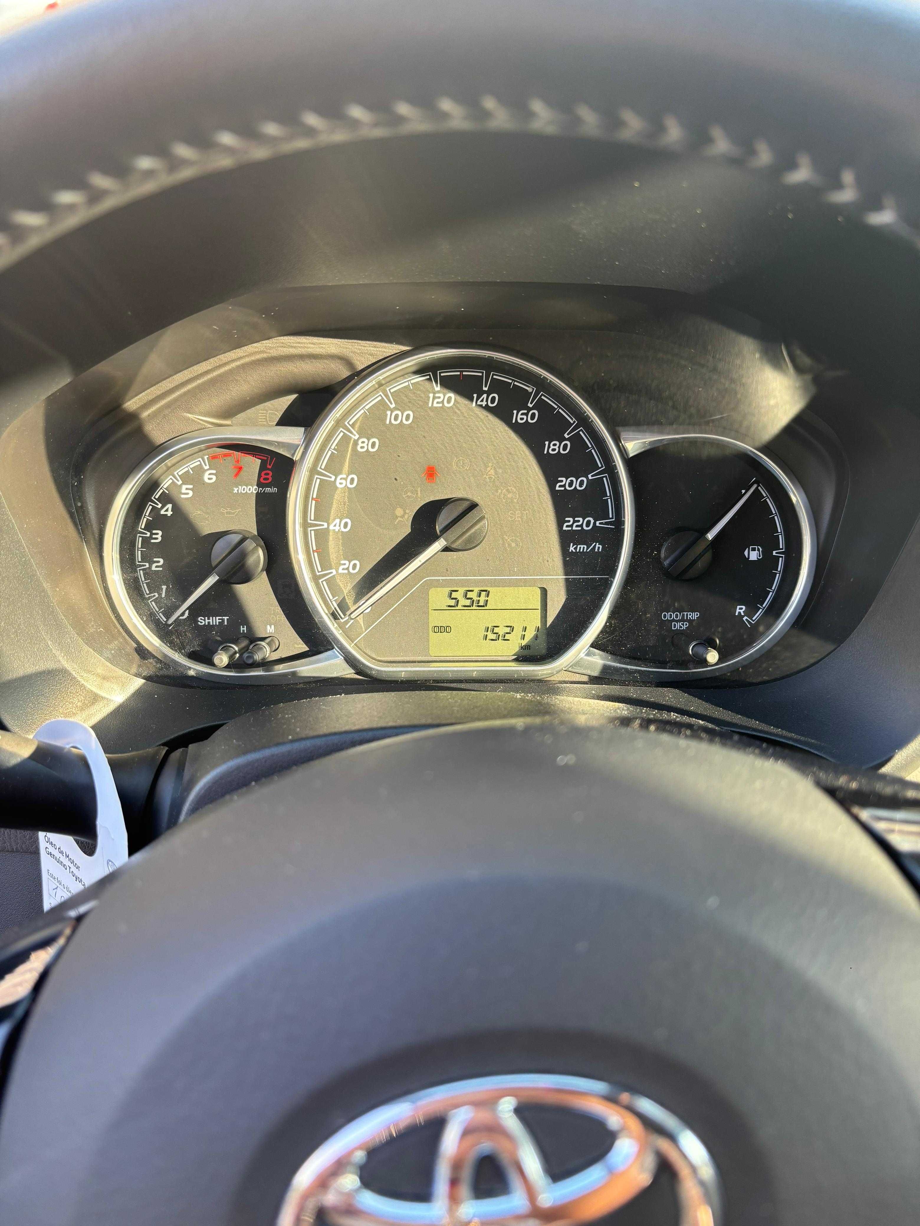 RARIDADE! Toyota Yaris 2018 com apenas 15.000 km