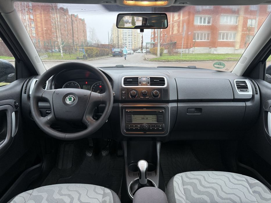 Skoda Fabia з Німеччини Розмитнена