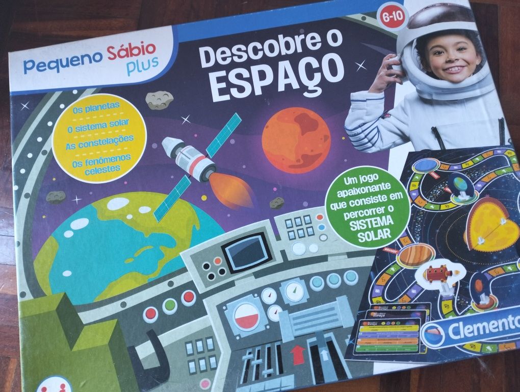 Jogo Tabuleiro Descobre o Espaço