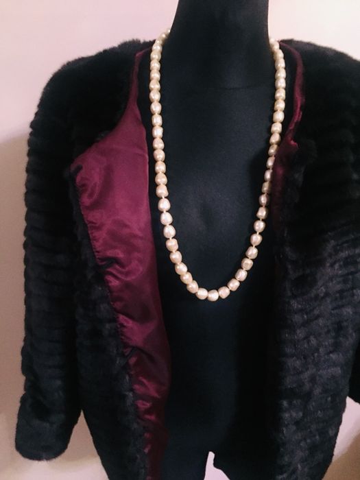 Fajne futerko  czarne