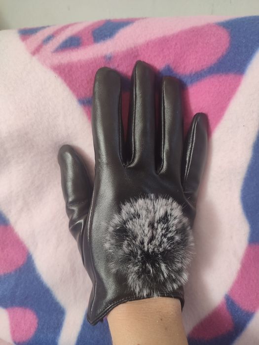 Rękawiczki nowe marka Sinsay śliczne