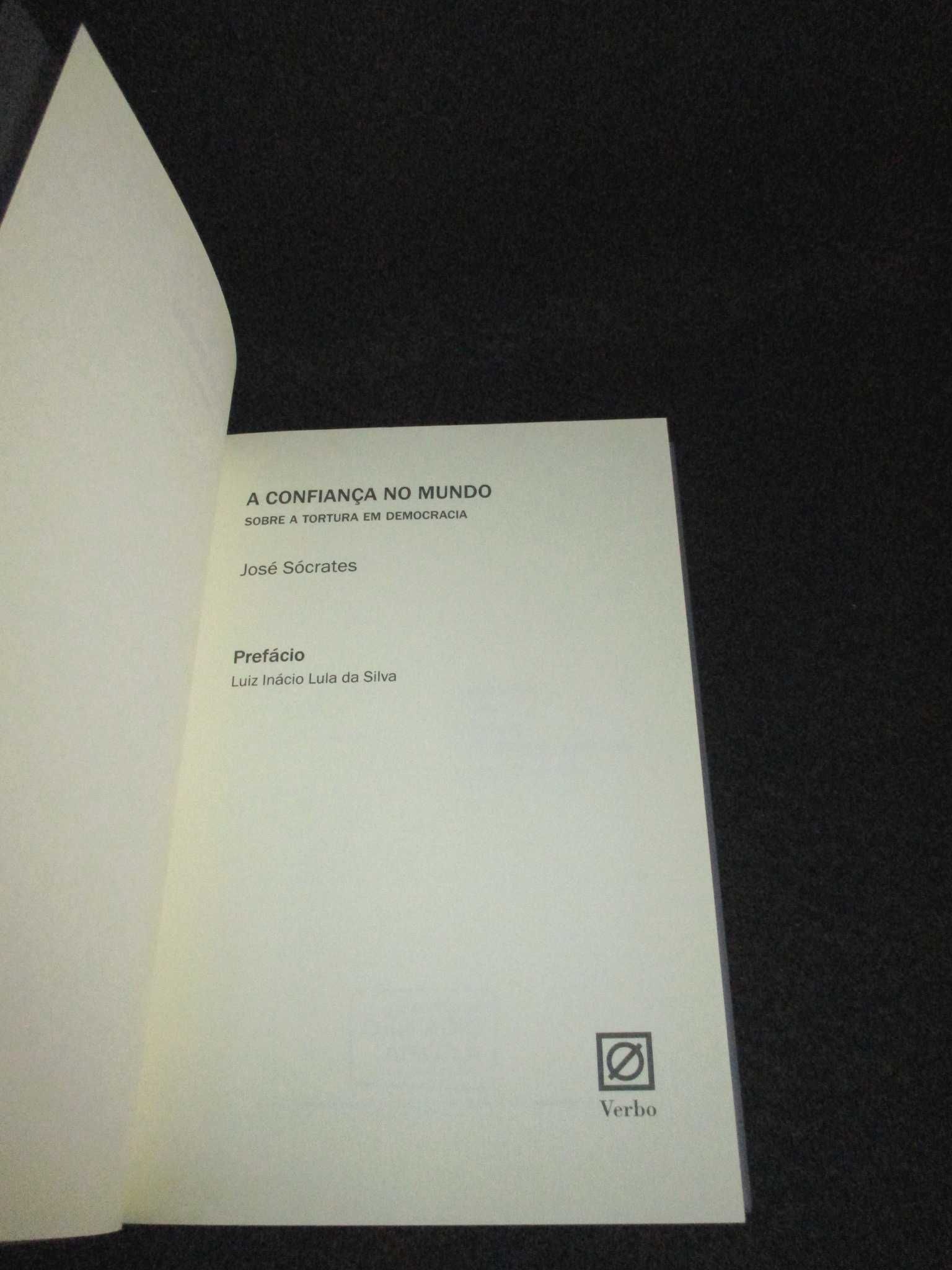Livro A Confiança no Mundo José Sócrates