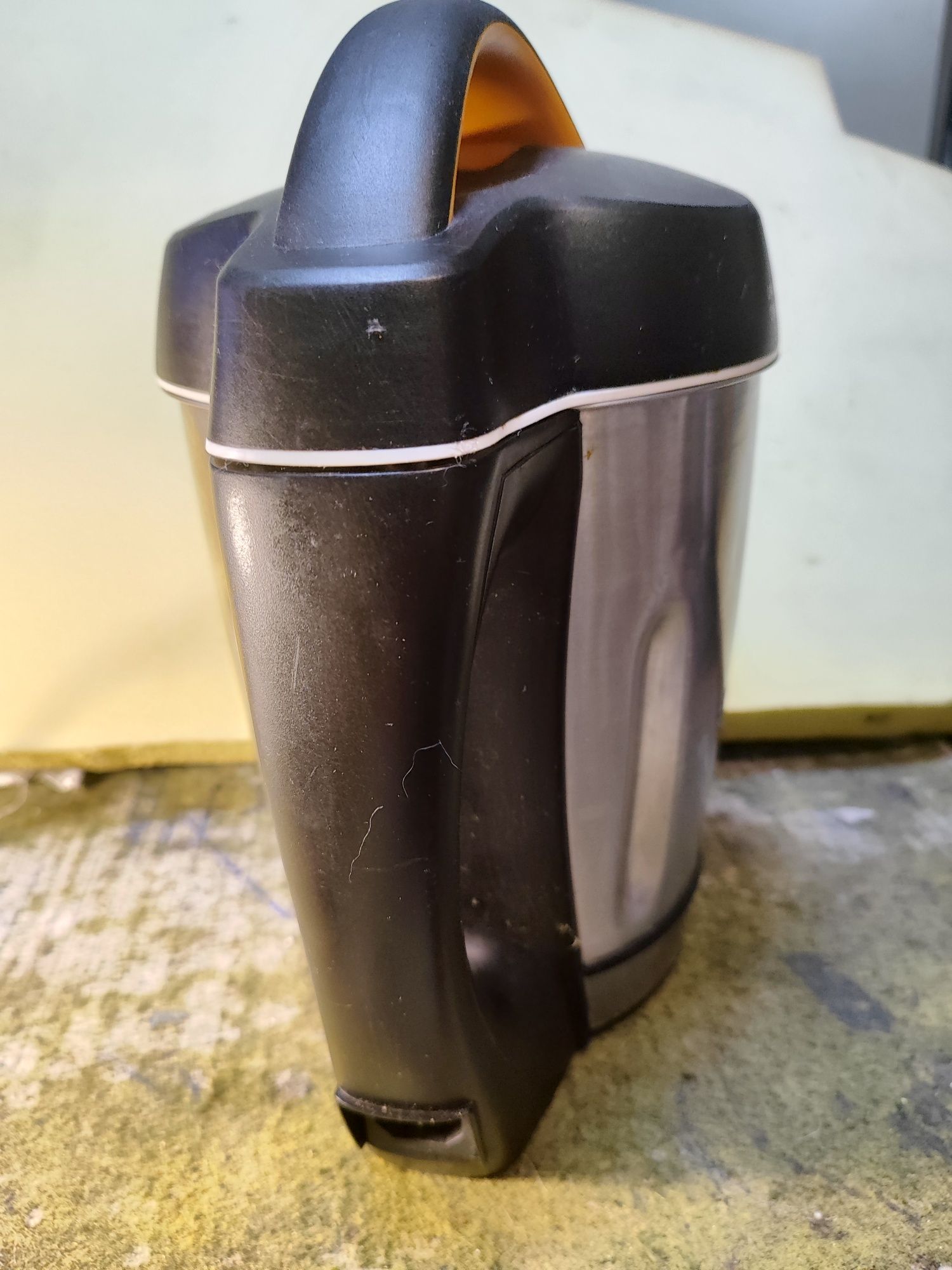 Блендер - суповарка Midea Mc-Ds15a3.