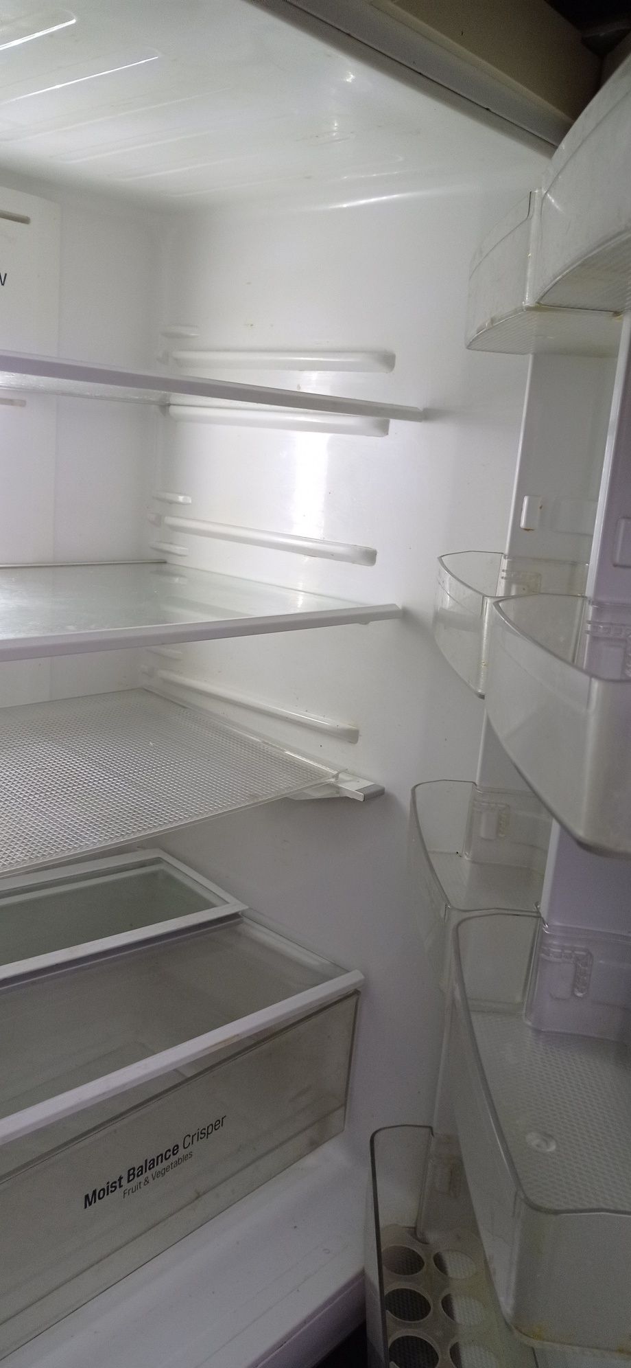 Холодильник фірми ЛЖ на запчастини