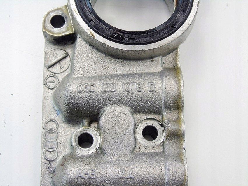 Obudowa WAŁKÓW 3.0 B V6 Audi A4 B6 A6 C5 A8 D3 06C103108D