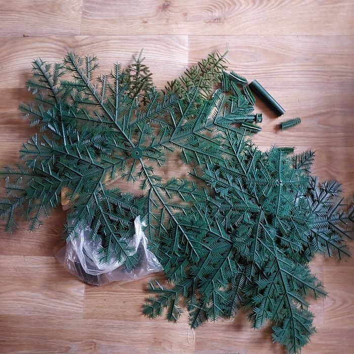 Радянська штучна ялинка – набір для реставрації