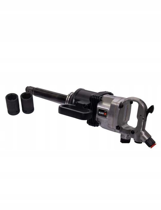 пневмогайковерт 1" 4950 Nm с головками + чемодан