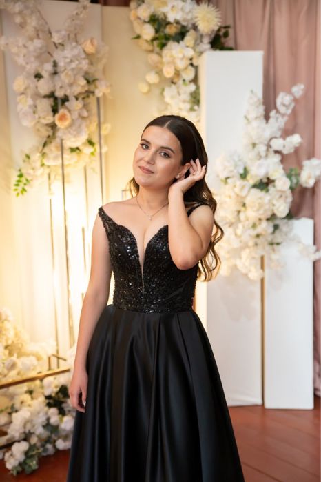 Вечірня сукня на випускний або на будь яке свято