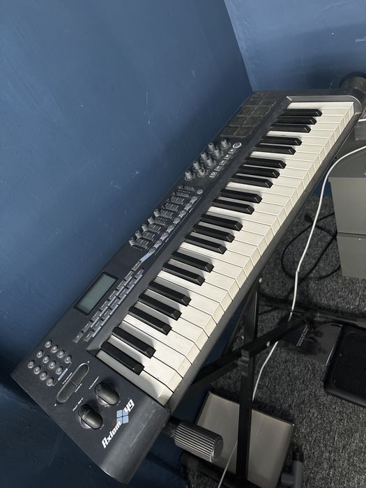 Klawiatura aterujaca MIDI M-audio Axiom 49
