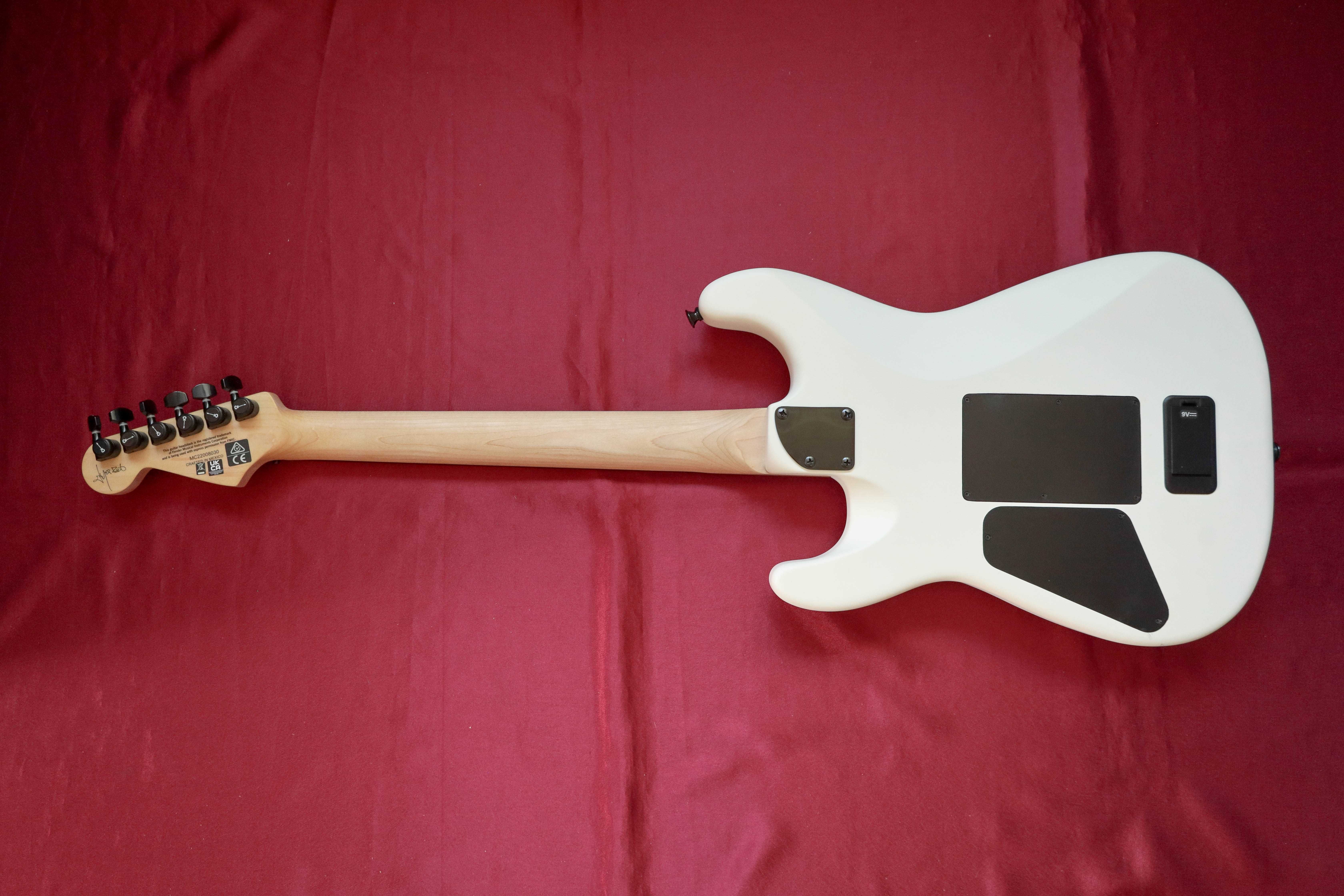 Charvel  Jim Root Signature Pro-Mod San Dimas Style 1 HH FR E