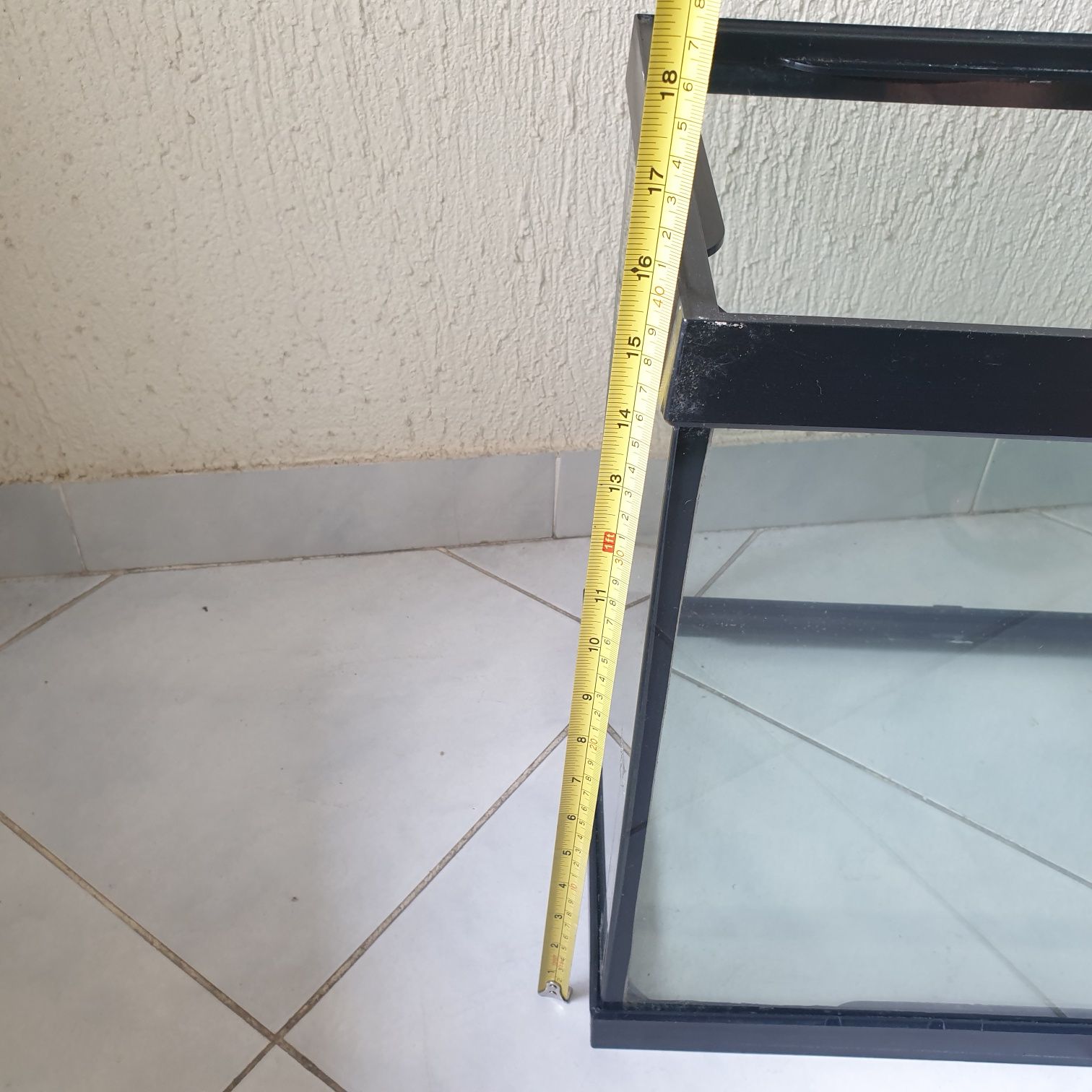 Aquário utilizado para terrário 100x30x40