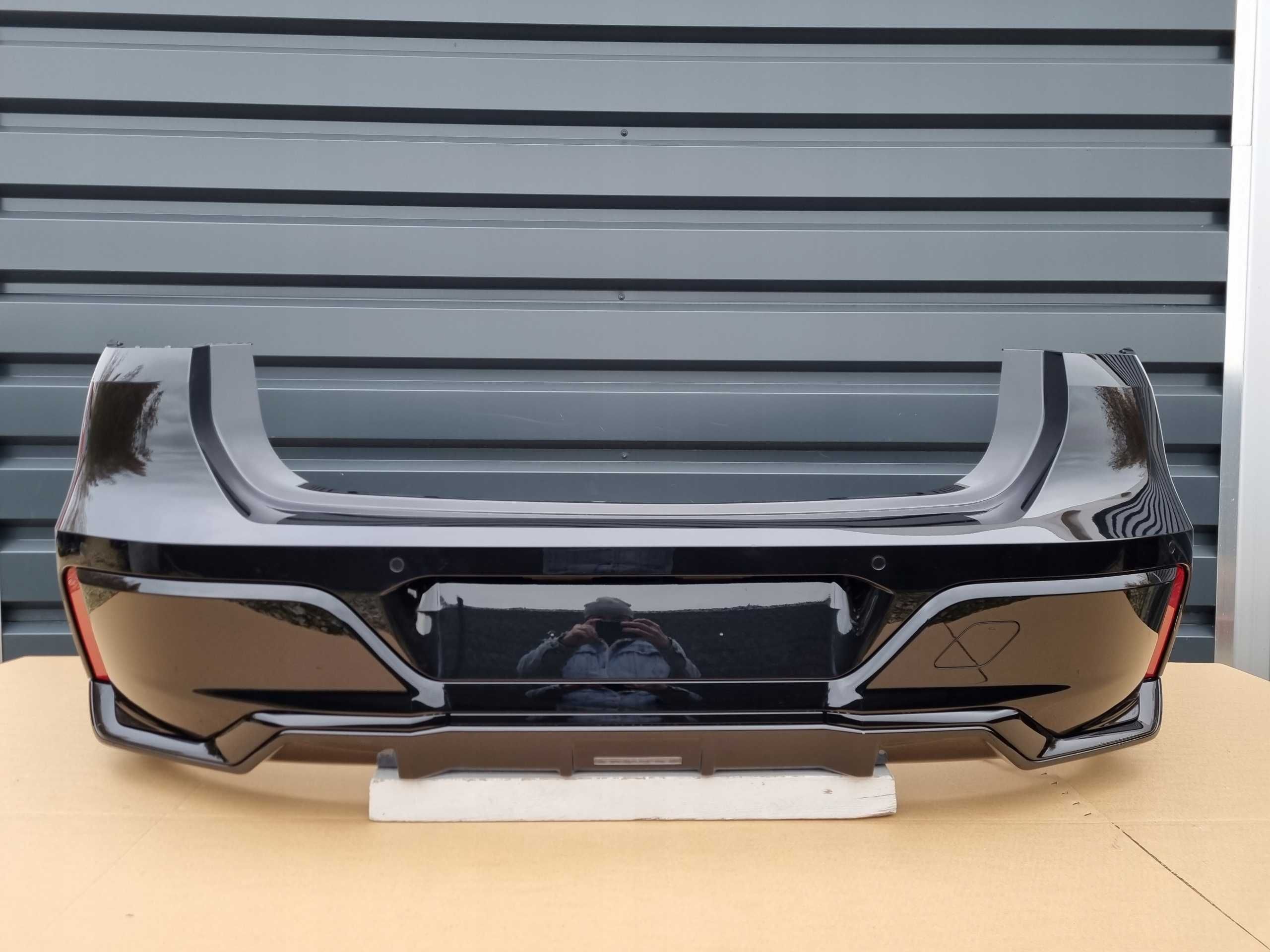 Бампер задній BMW 7 G70 51128081542