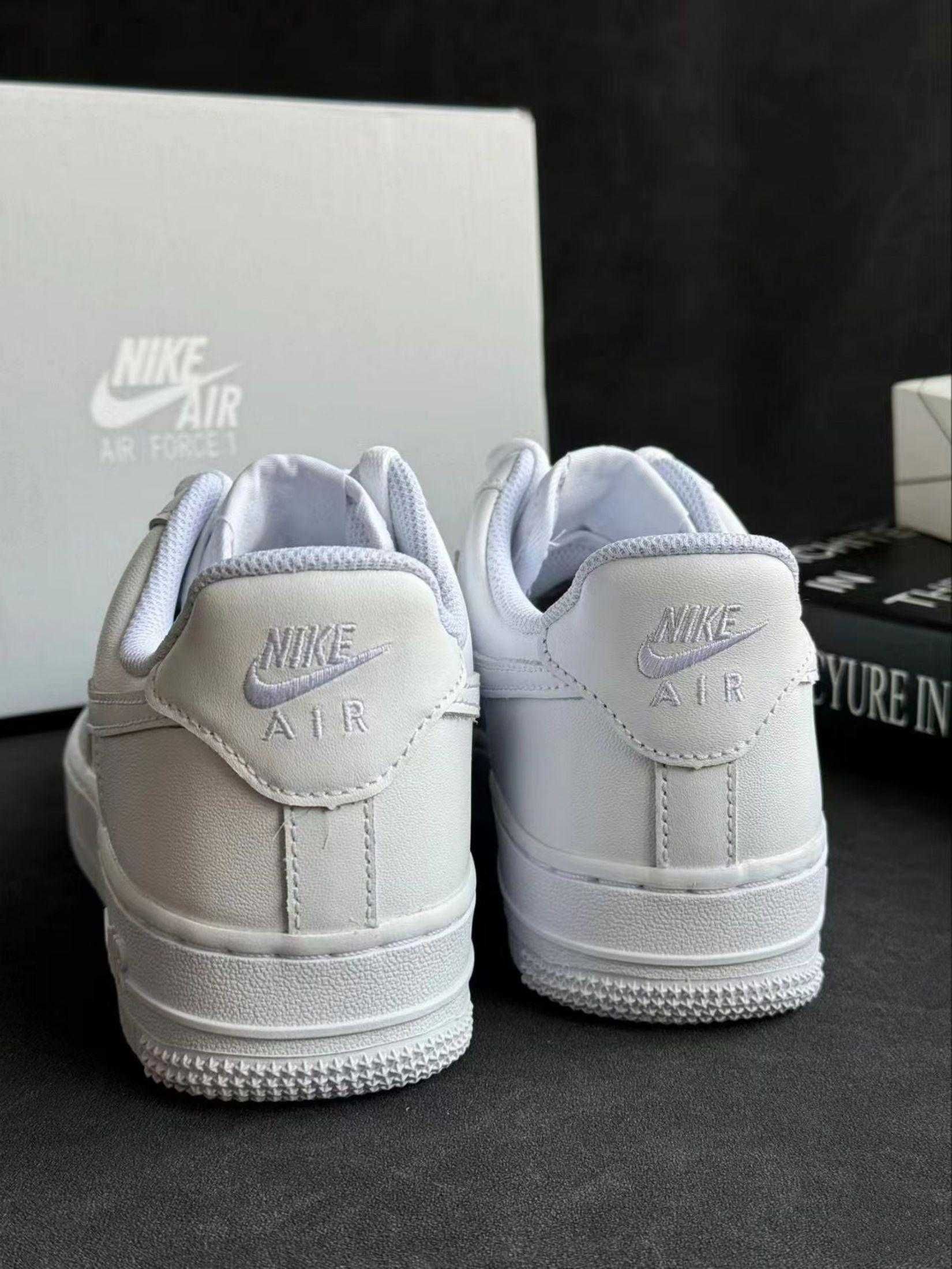 Nike Air Force 1 Low‘07 White  42