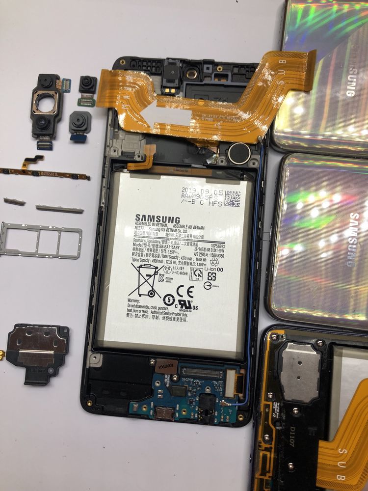 Запчастини samsung A51. А71