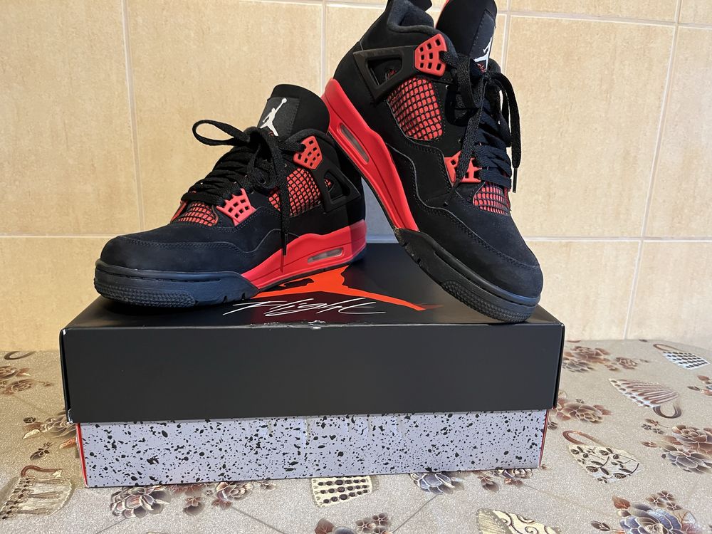 Oryginalne Jordan 4 Red Thunder okazja