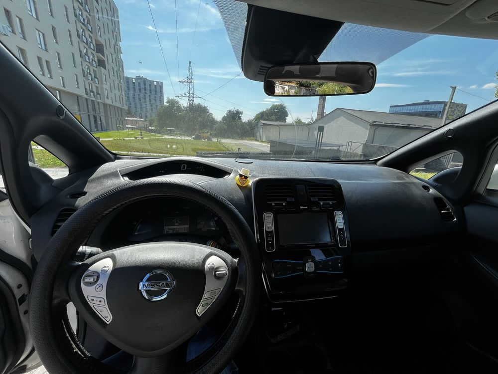 Nissan Leaf 2017