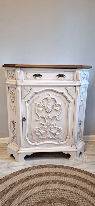 Piękna komoda odnowiona, patynowana