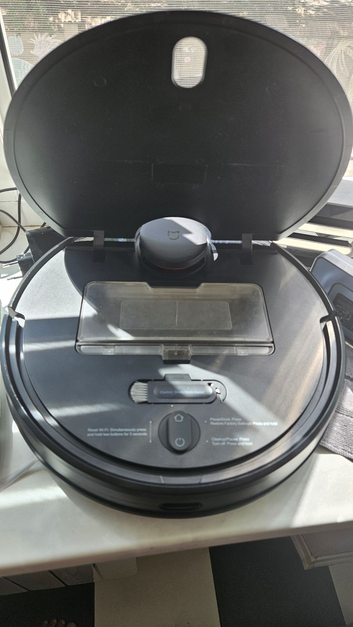 Mi Robot Vacuum-Mop P робот пылесос
E C Name: IMi Robot
Po6oT-nibinec