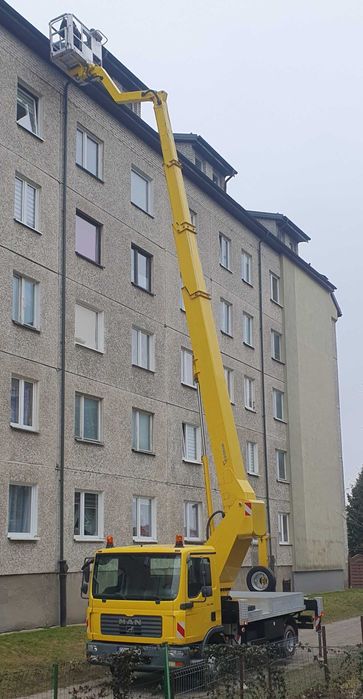 Usługi podnośnikiem koszowym 27m/ mycie dachów (zwyżka)