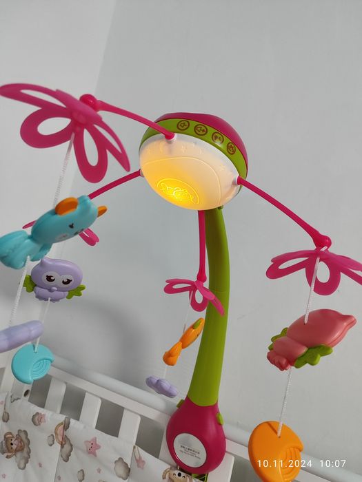 Музичний мобіль на ліжечко