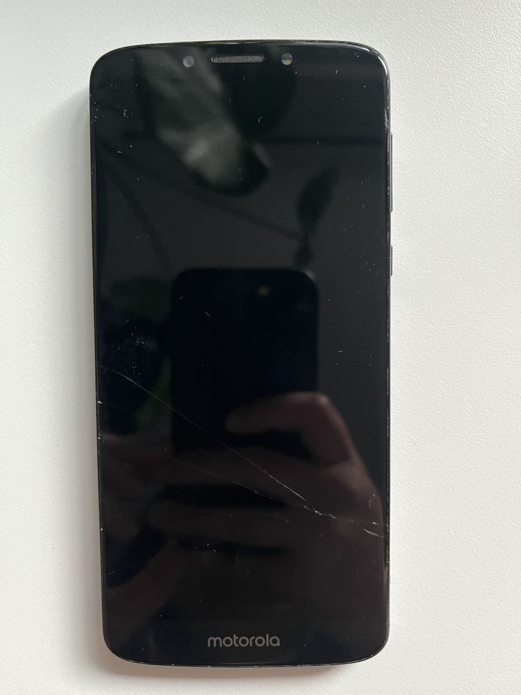 Motorola moto e5 plus flash grey