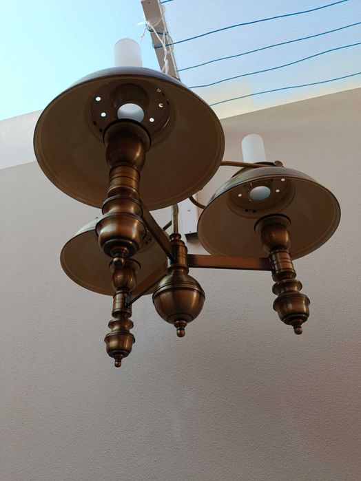 Candeeiro de Teto Clássico/Vintage com 3 Pontos de Luz - Latão e Vidro