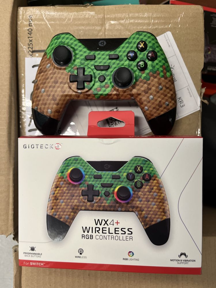 Kontroler Gioteck WX4+