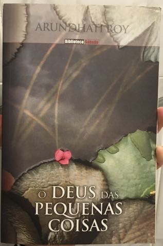 O Deus das pequenas coisas