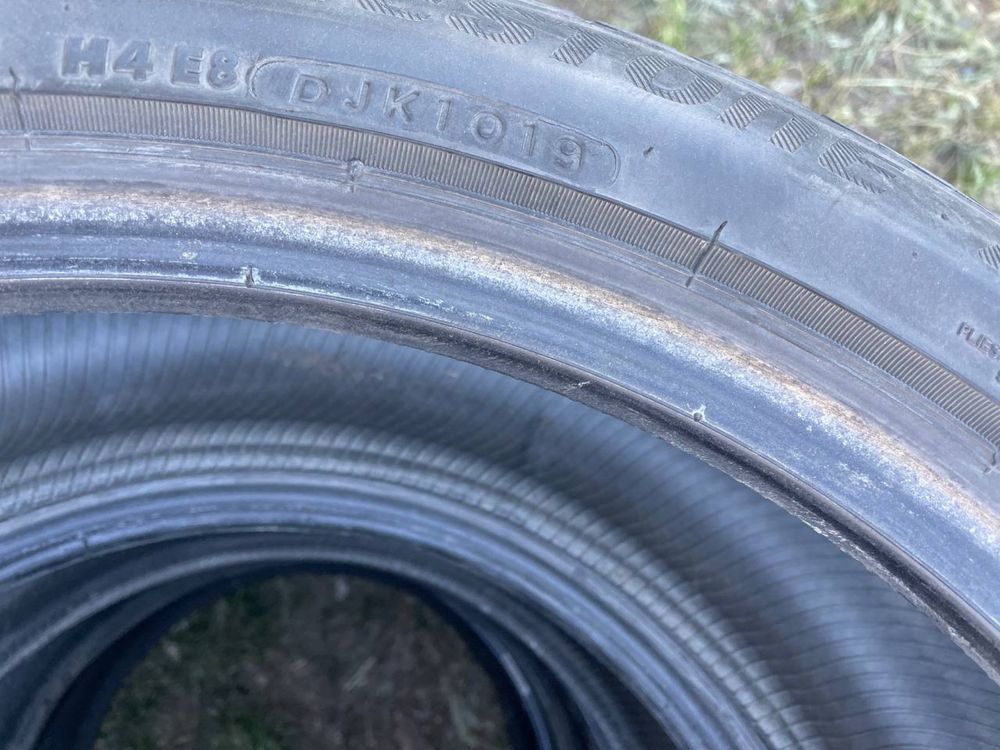 Резина 225/45r19 Bridgestone лето