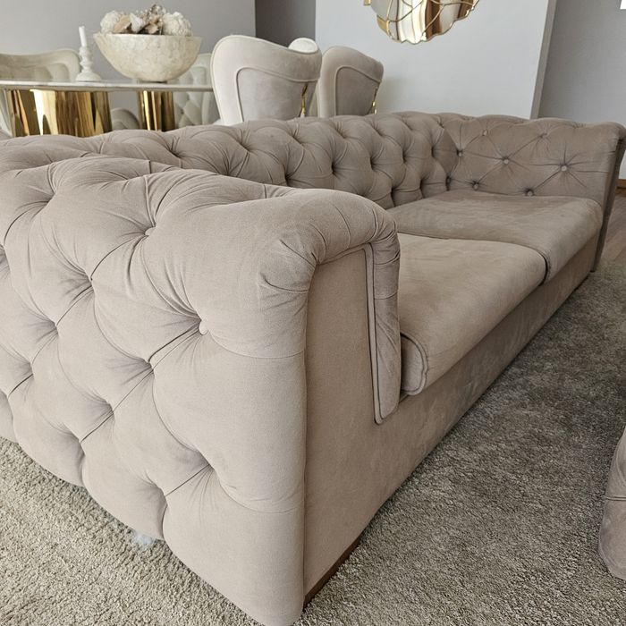 Sofa + banco capitone