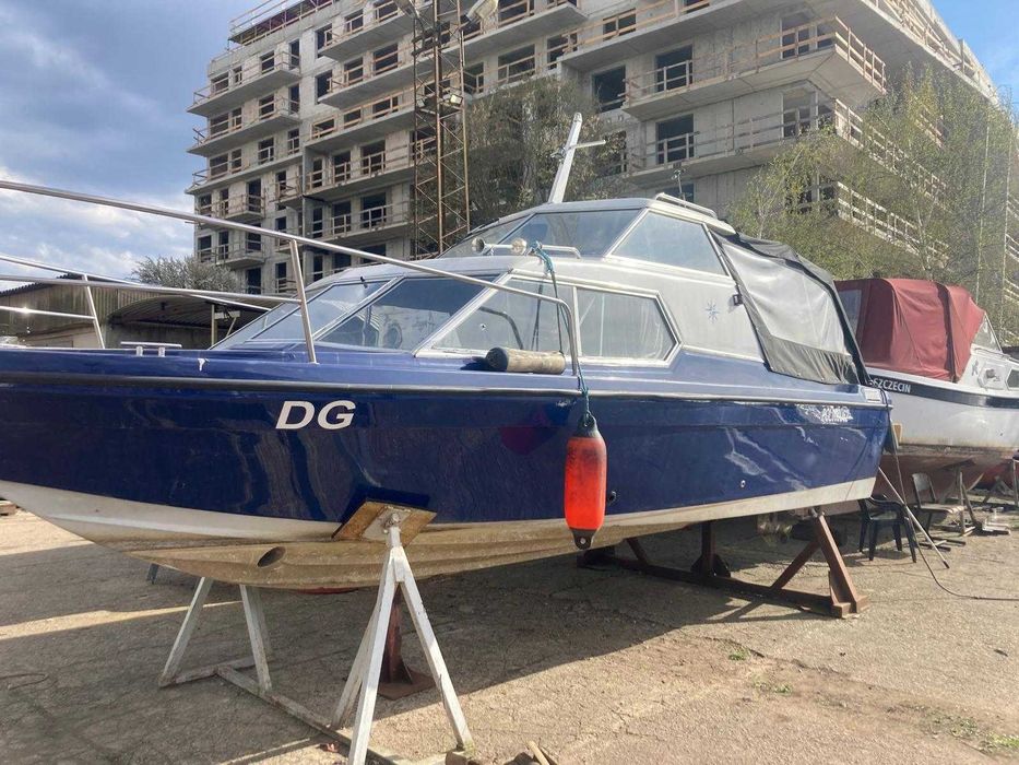 ŁÓDŹ kabinowa wędkarska silnik mercedes 177 KM