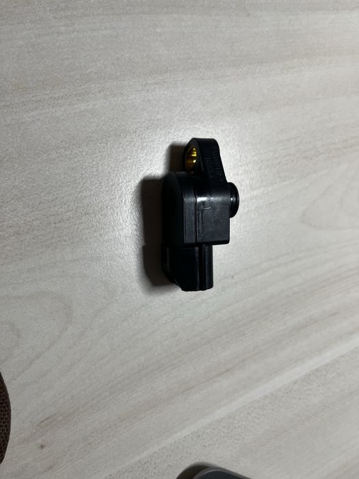 Czujnik położenia przepustnicy SUZUKI GSF GSX Bandit