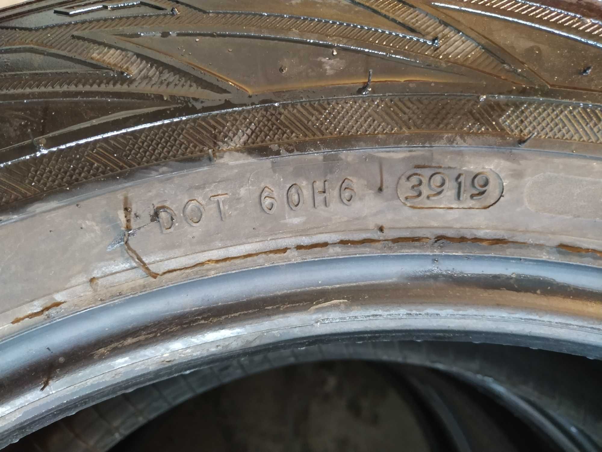 Opony zimowe NOKIAN 235/55R18 104H XL WR SUV3 komplet 4szt.
