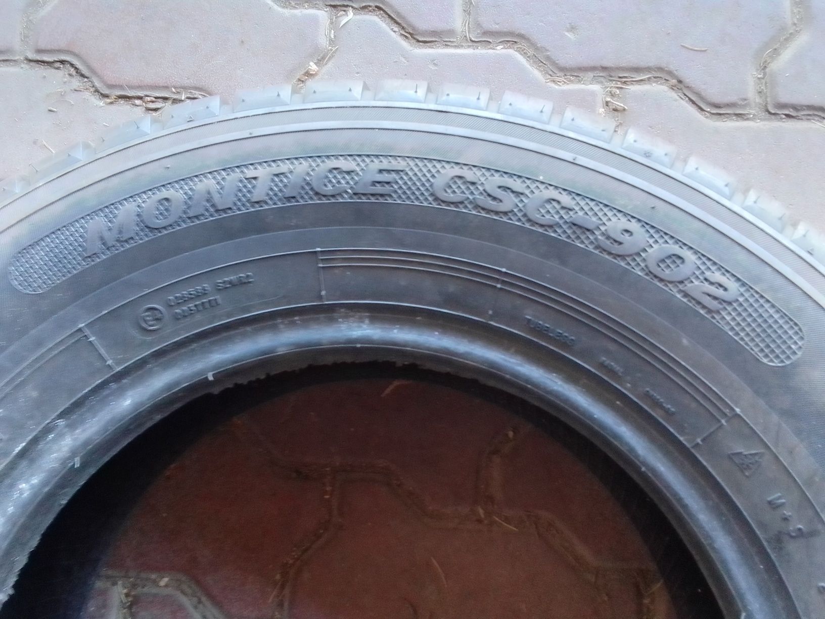Opona zimowa 215/70r15C CHENGSHAN 7mm