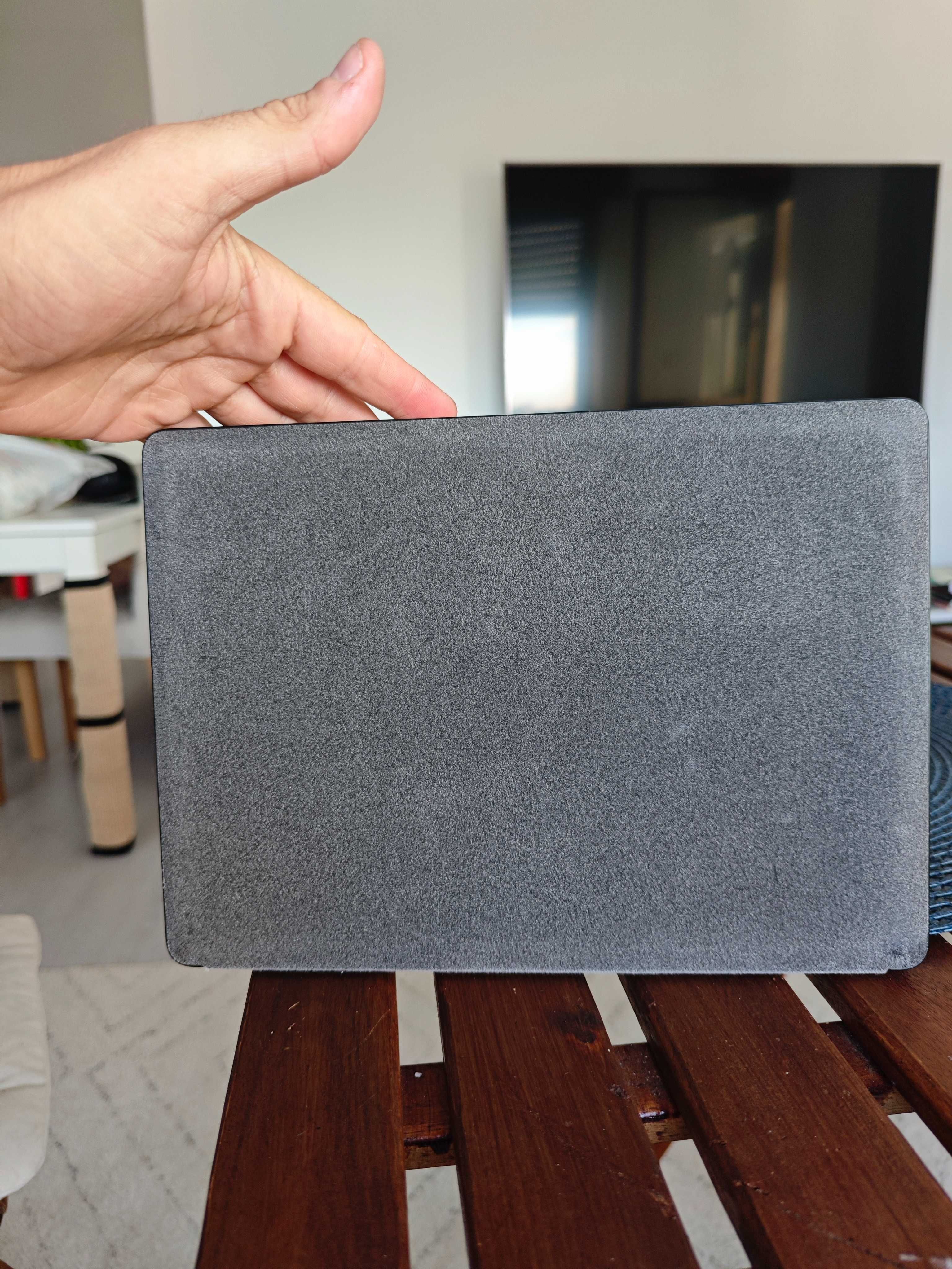 Tablet CHUWI Hipad Plus + teclado