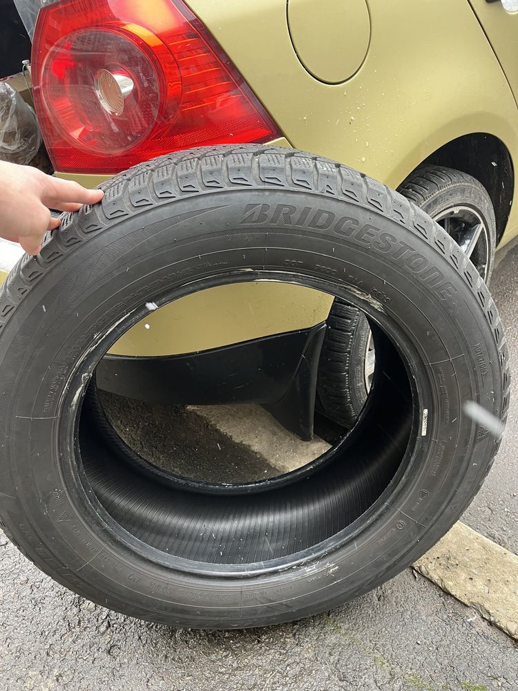 Покришки Bridgestone зима