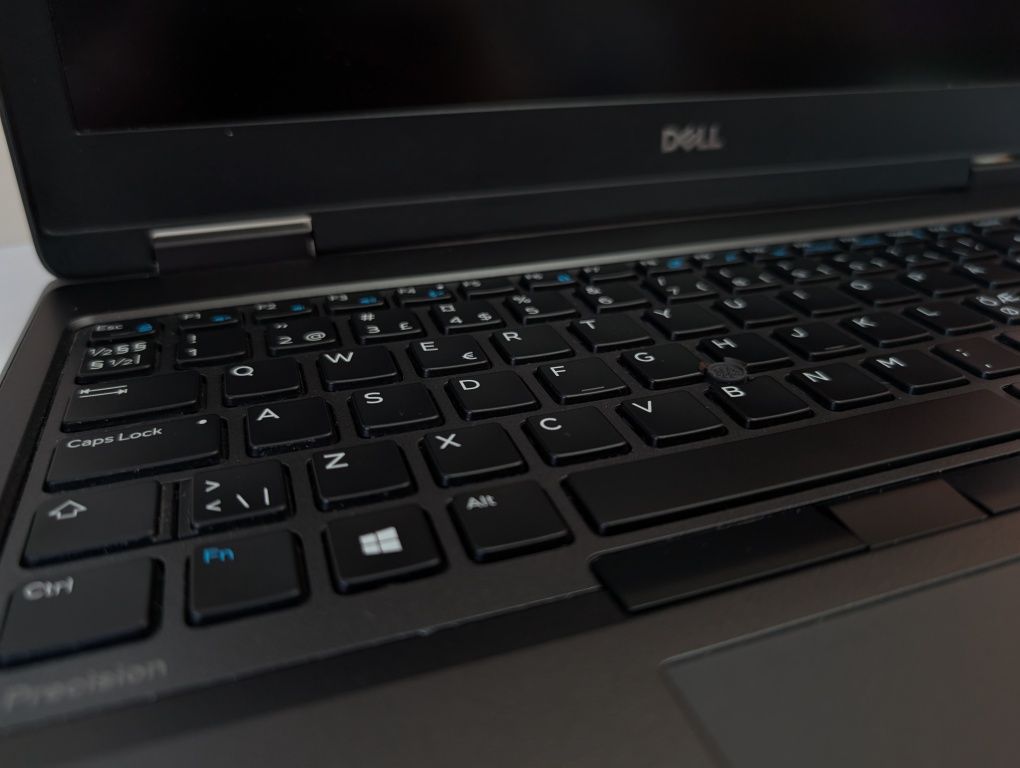 RTX 3000 6GB/Ноутбук Dell Precision 7540/i9-9980HK/32GB/1TB/FHD/15.6