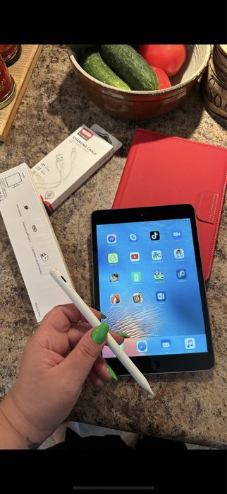 Tablet iPad Apple Retina - super stan