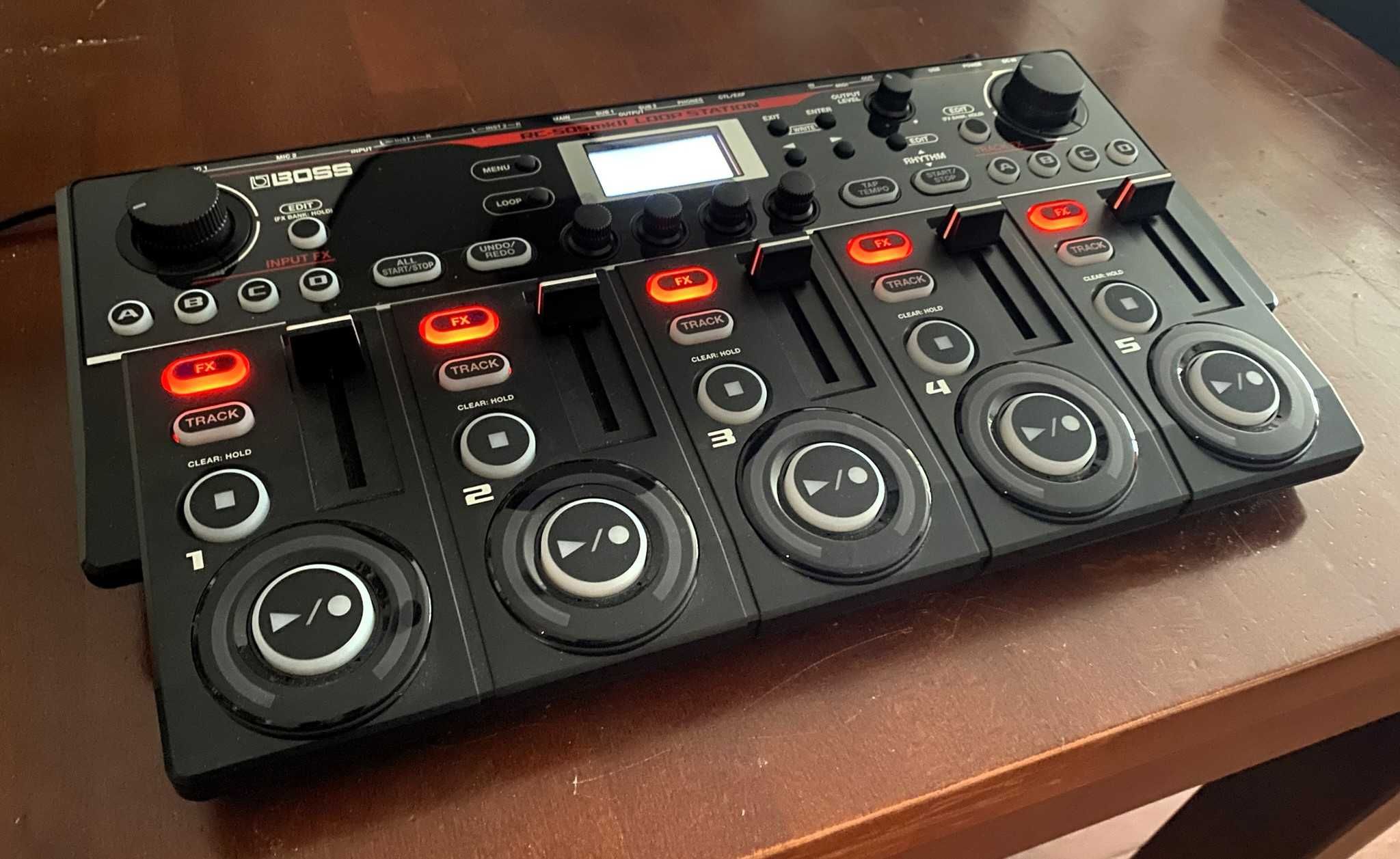 Boss RC-505 MKII Loop Station - sampler/looper 5-ścieżkowy - Jak nowy!